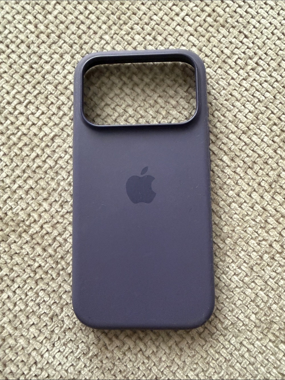 iPhone 17 pro Apple Silicone iPhone Case in Deep Plum